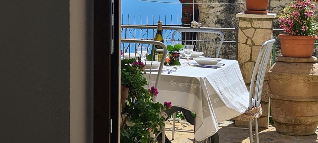 Ca' Di Rissi - Homy 5 Terre Apartment Volastra Bagian luar foto
