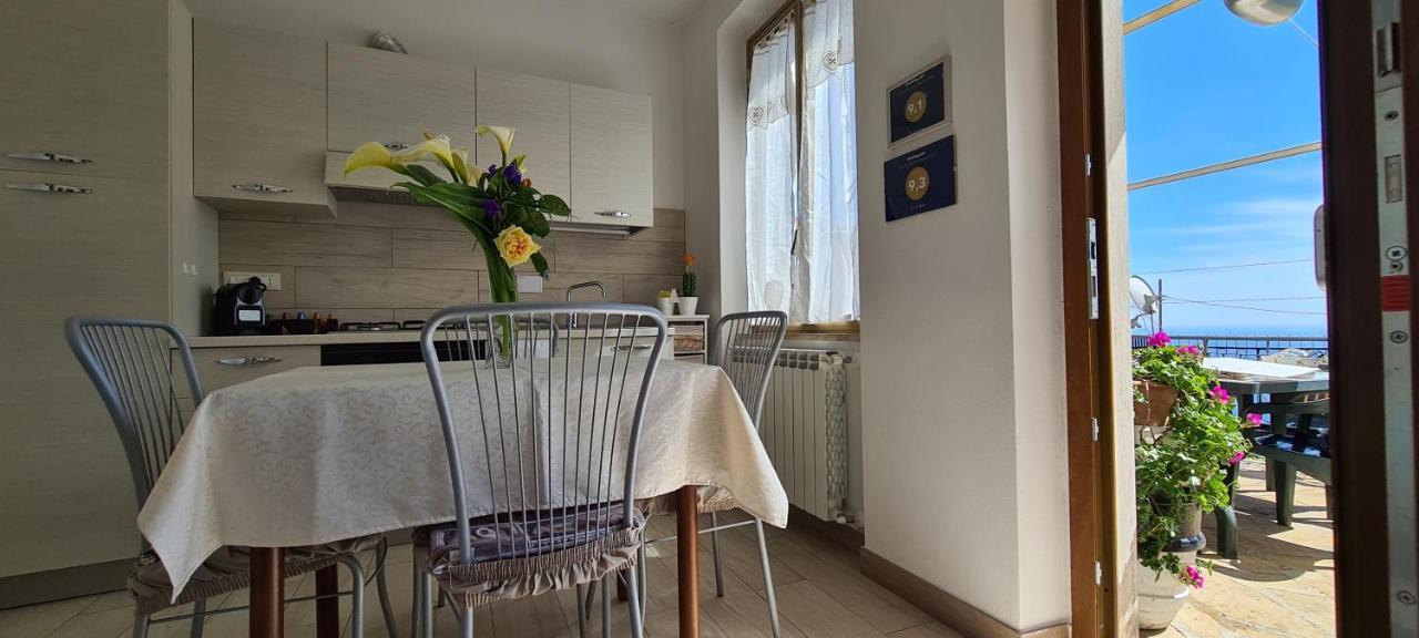 Ca' Di Rissi - Homy 5 Terre Apartment Volastra Bagian luar foto